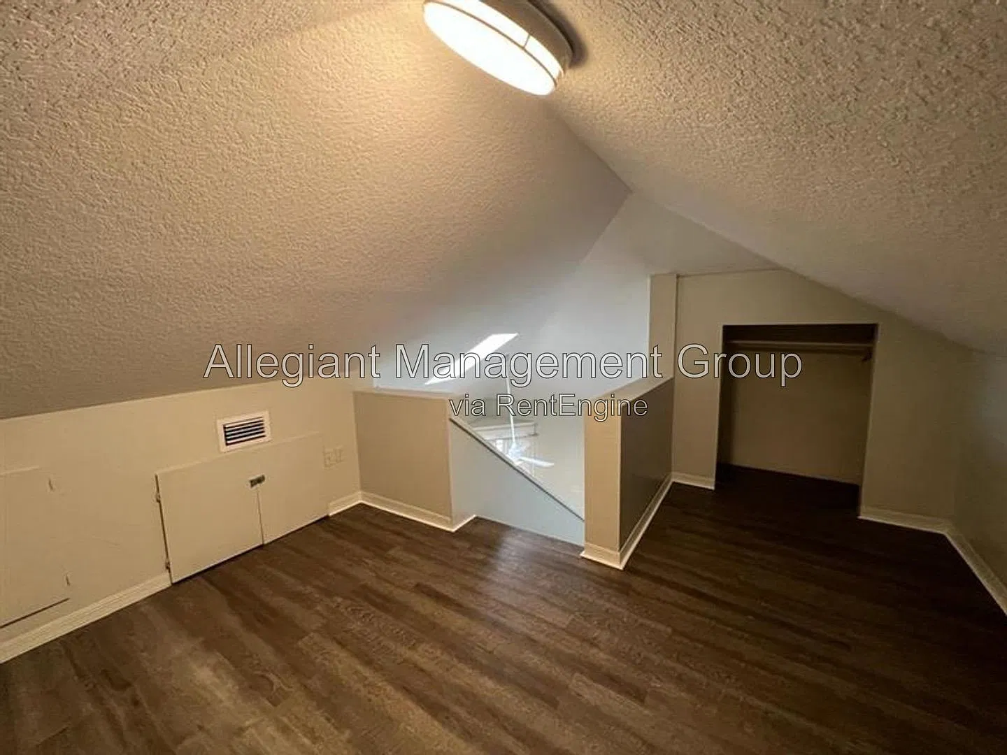 1 bed, 1.0 bath, 716 sqft, $1,325 — Photo 4
