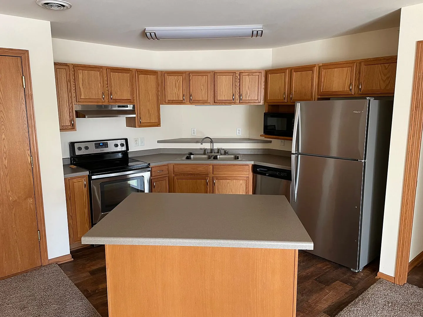 Door Creek Apartments — Photo 4