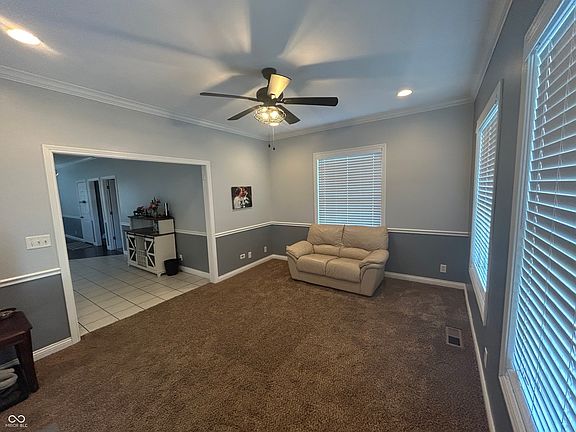 3rd image of 9162 Janelle Dr