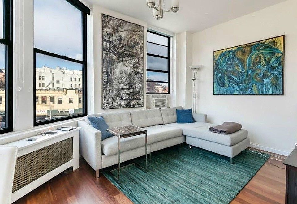 1st image of 70 Grove St #2X