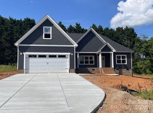 2972 Quail Dr, Newton, NC 28658