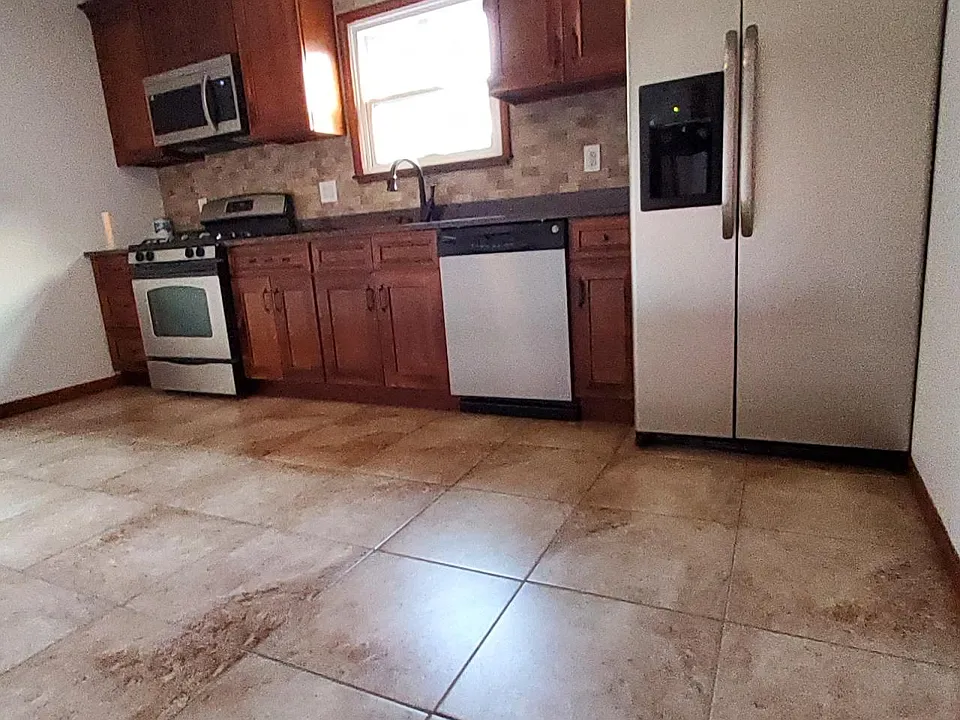 268 Lafayette Ave #2