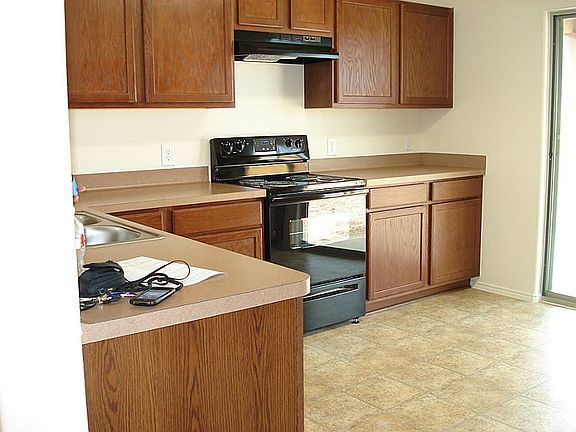 2nd image of 2626 Cyrus Hill Dr