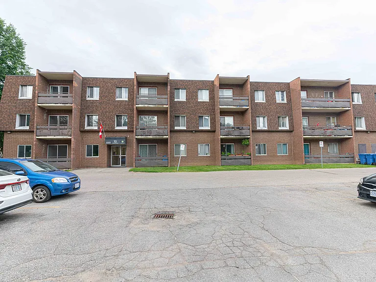 72 Devonshire Ave — Photo 13