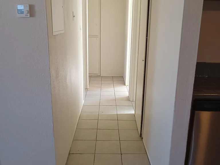 2918 Alamosa Dr — Photo 3