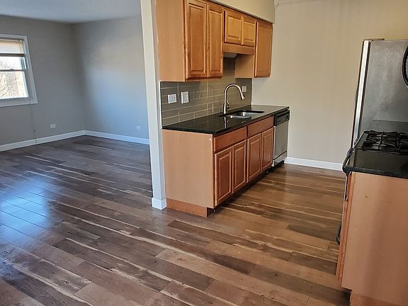 5th image of 129 Lucille Ct Unit D