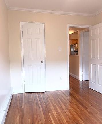 3rd image of 2963 Tiemann Ave
