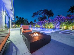 15377 NE 5th Ave, Miami, FL 33162