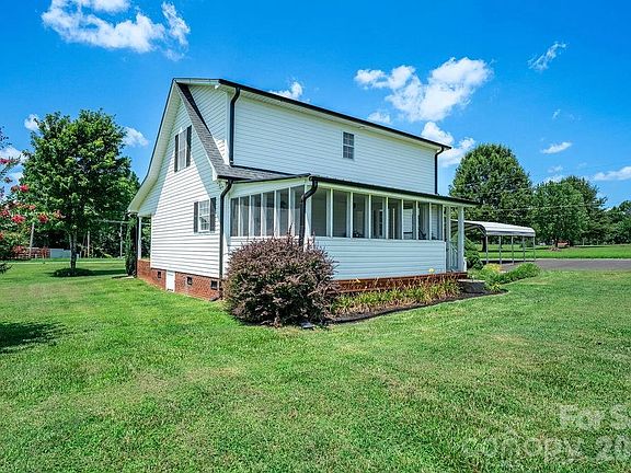 5th image of 510 Mauneyville Rd