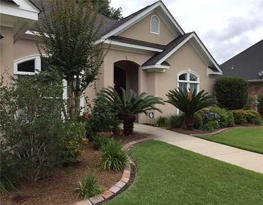 3rd image of 425 Babineaux Pl