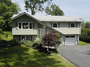 30 Old Homestead Rd, Wayne, NJ 07470