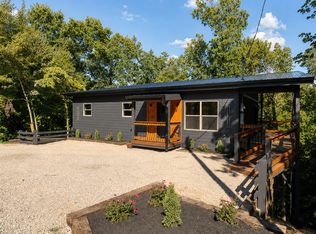 1308 N Oak Ct, Sevierville, TN 37876