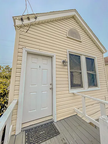 4114 Avenue S 1/2 Photo 1