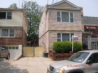 10520 75th St, Ozone Park, NY 11417