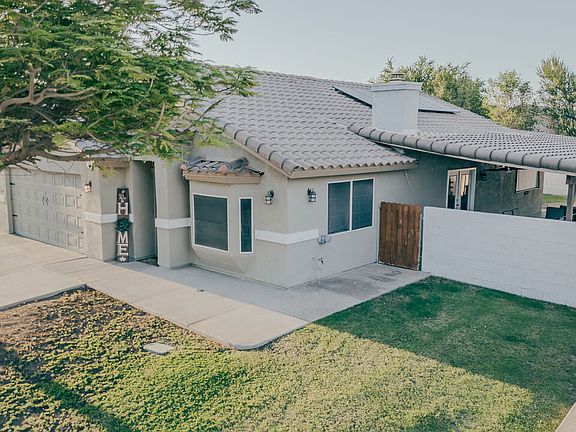 2nd image of 212 Acapulco Dr