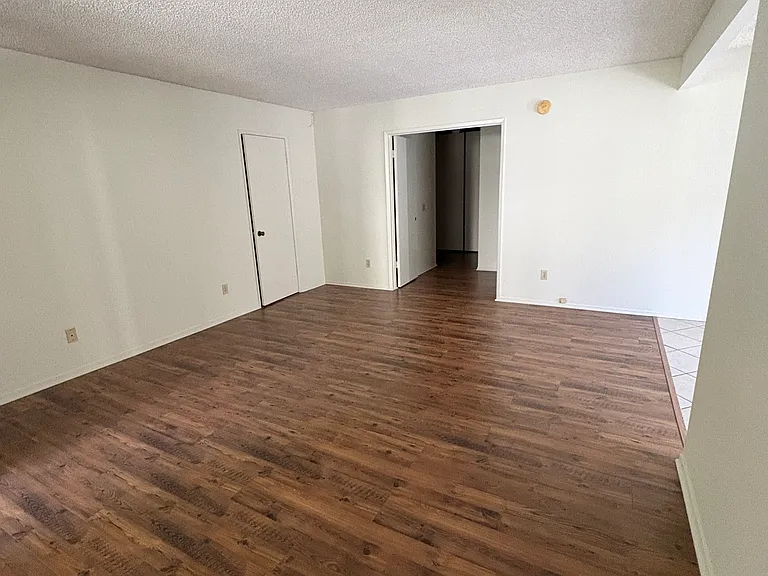 960 E Bonita Ave #61 — Photo 4