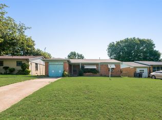 4550 Malden Ln, Dallas, TX 75216
