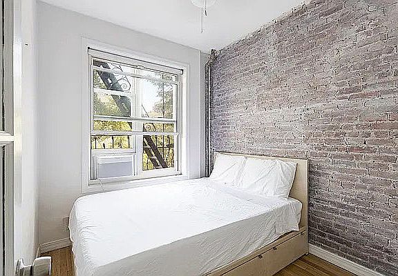 4th image of 149 Avenue C #2