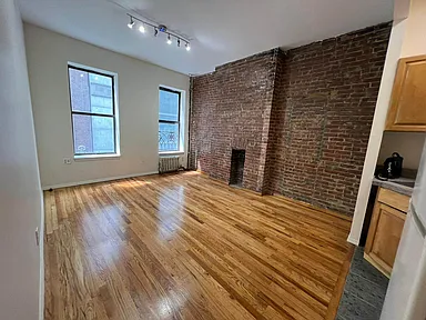 449 W 37th St New York NY | Zillow