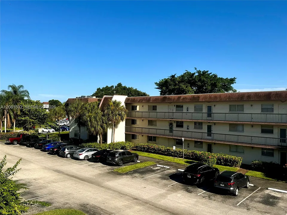 1751 NW 75th Ave #310