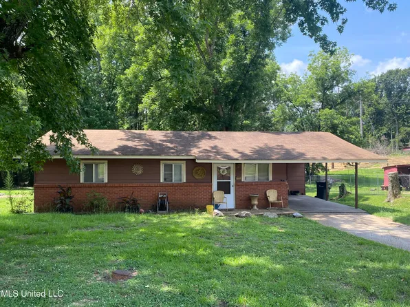 112 Jordan St, Crystal Springs, MS 39059