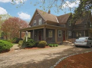 7 Charles St, Medway, MA 02053