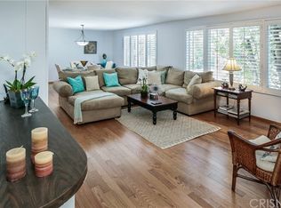 5560 Valley Circle Blvd, Woodland Hills, CA 91367