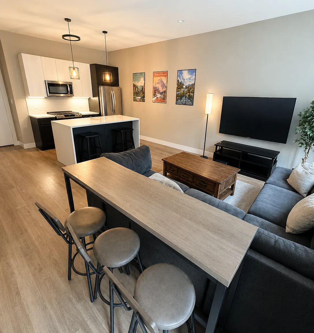 3 bed, 3.5 bath, 10 sqft, $5,500 — Photo 2