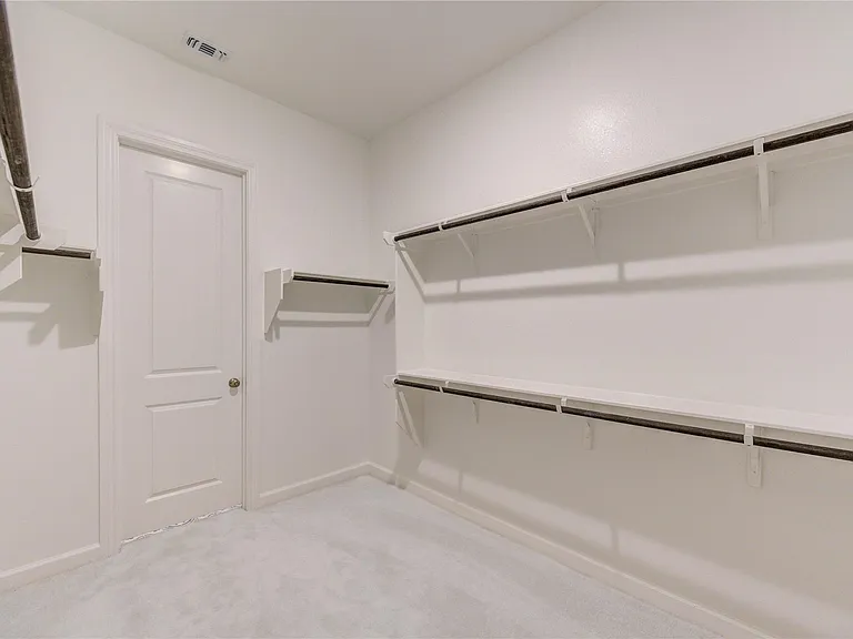 25326 Loch Doon Dr — Photo 19