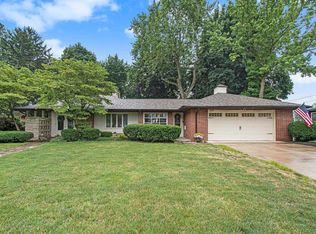 607 E Van Buren St, Nappanee, IN 46550
