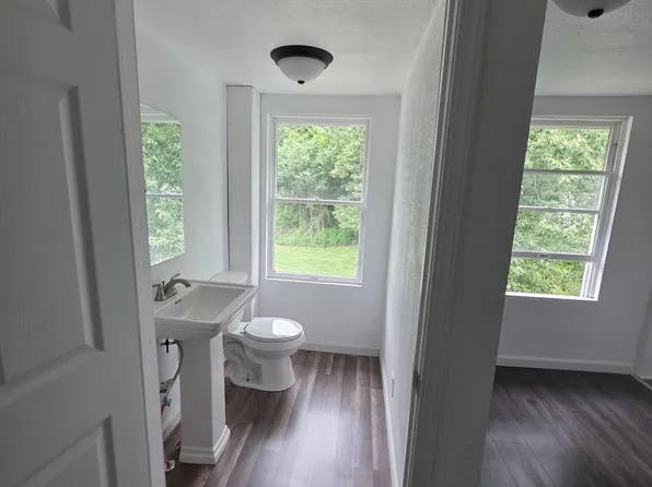 861 Koehler Ave #2, Donora, PA 15033