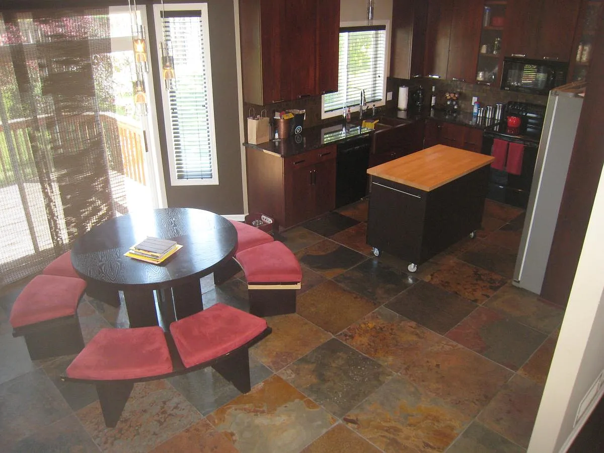 4 bed, 2750 sqft, $3,195 — Photo 3