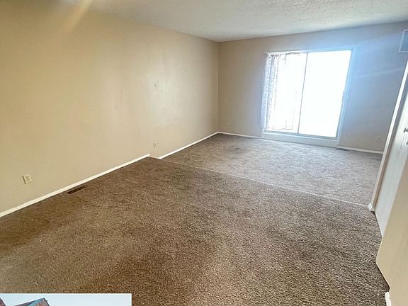 4th image of 405 Mars Dr #1