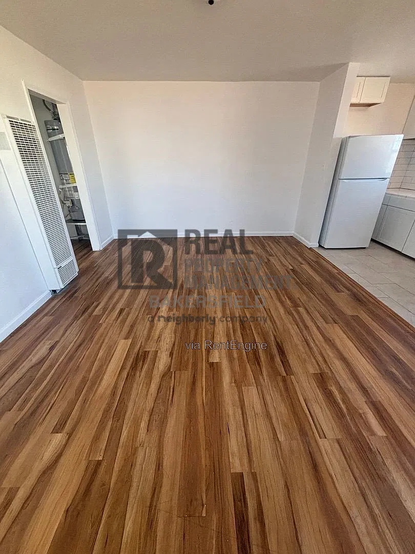 1 bed, 1.0 bath, 554 sqft, $1,000 — Photo 4
