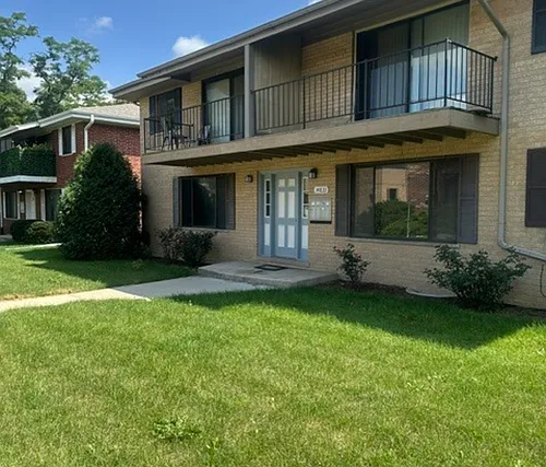 14833 Kilpatrick Ave #1E Photo 1