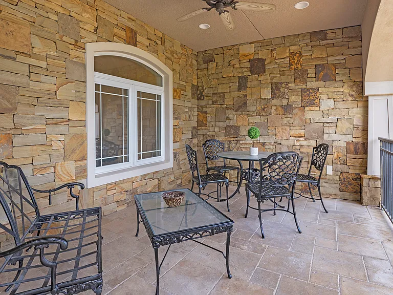 445 Palm River Blvd — Photo 50