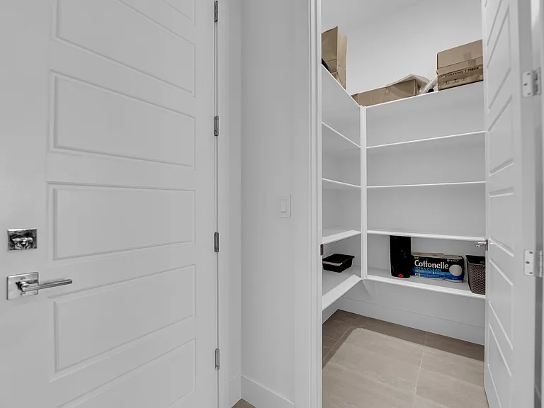 323 Robledo St — Photo 19