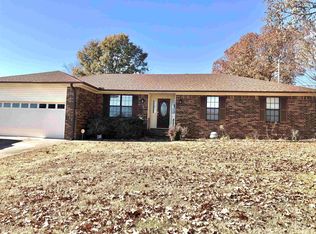 1500 Walnut Valley Dr, Paragould, AR 72450