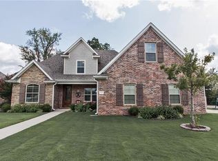 1925 Sicily Ave, Lowell, AR 72745