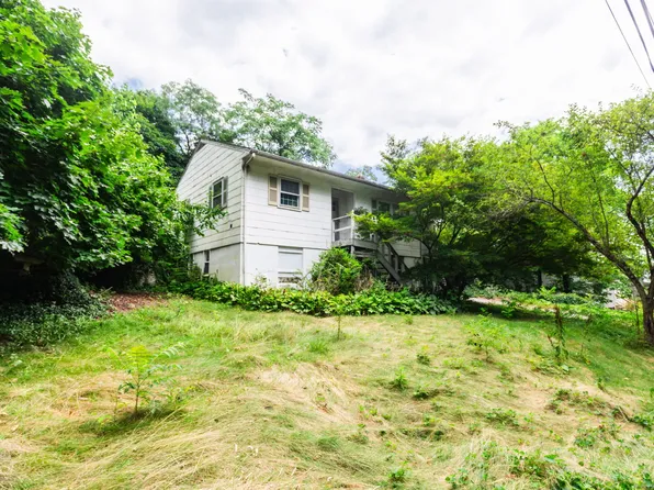 243 Pemberwick Road, Greenwich, CT 06831