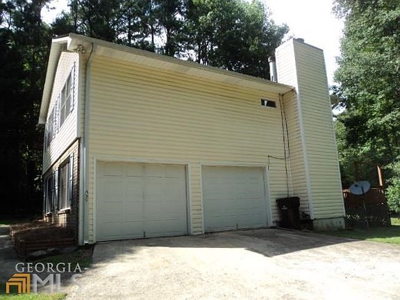 2nd image of 120 Saddlebrook Dr