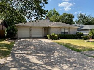11910 Swallow Dr, Austin, TX 78750