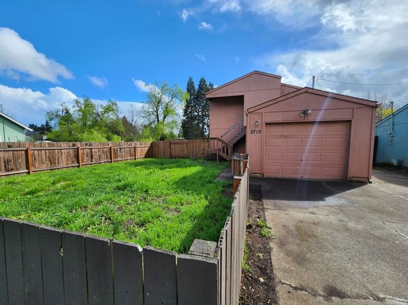 2710 & 2712 Edison St #2710