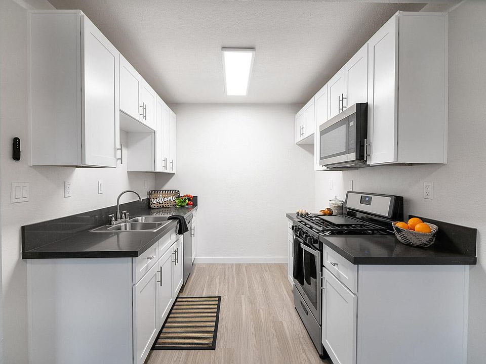 1st image of 220 Huntington St #4a6422864