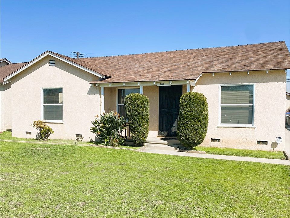 1st image of 1651 W 154th Pl