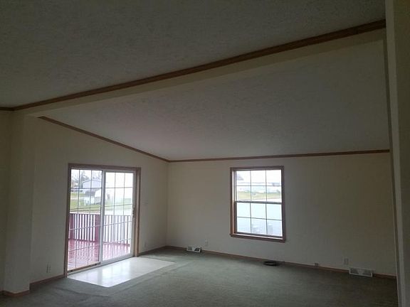 3rd image of 4043 Alexandria Dr