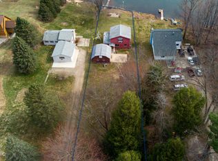 1620 W Chilberg Rd, Scottville, MI 49454