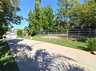 7261 E Lewis Av, Orange, CA 92869