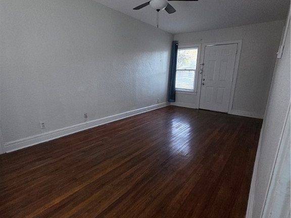 3rd image of 810 Ohio Ave