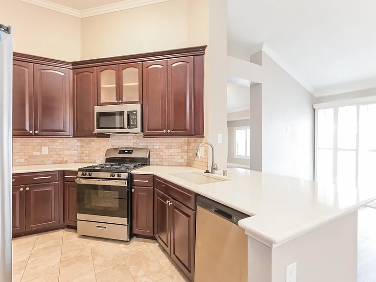 2509 Kilmaron Cir — Photo 8